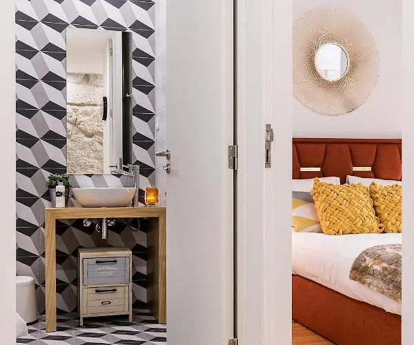 Vintage Luxury House Oporto